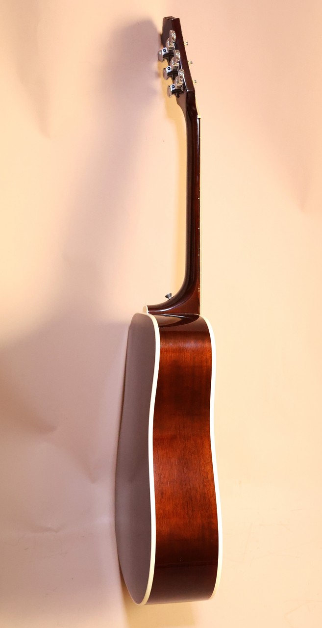 【USA製】Guild D-40C 1980年製 ヴィンテージ 美品 ギルド USA製】Guild D-40C 1980年製 ヴィンテージ 美品 ギルド - メルカリ