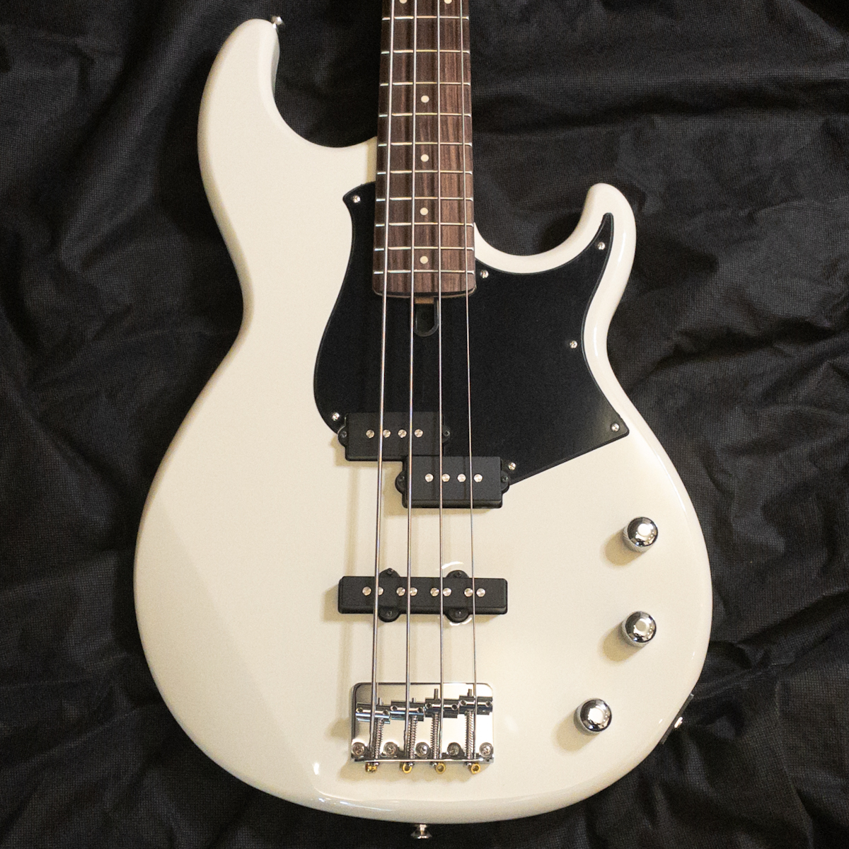 T*o様 YAMAHA BB424 エレキベース ヴィンテージホワイト YAMAHA BB234 VW (ビンテージホワイト)（新品）【楽器検索デジマート】