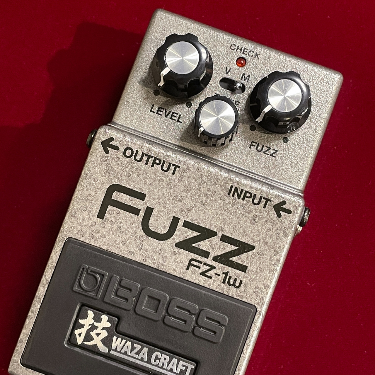 BOSS FZ-1W Fuzz 【美品中古】【決算セール特価】【箱取説付】【送料