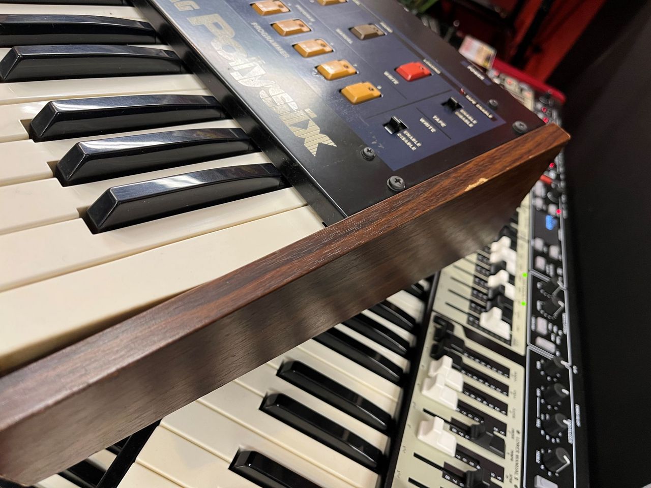 KORG Polysix 【整備済み】【中古】（ビンテージ）【楽器検索デジマート】