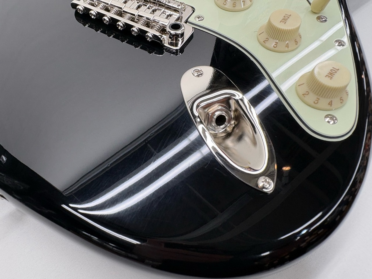 超美品JWB-S J.W.Black Guitars JWB-S -Black Soft Aged-【ハイエンドフロア在庫品