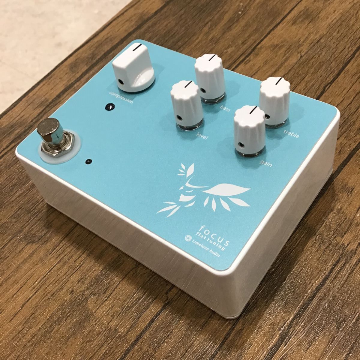 Limetone Audio focus flat tuning エフェクター コンプレッサー