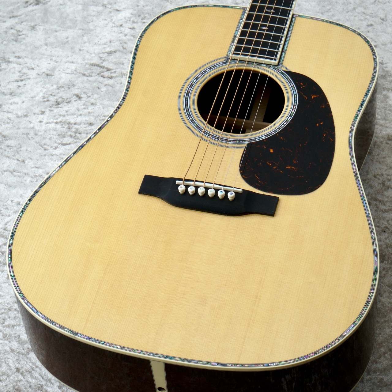Martin D-42 Standard #3023293 【現物動画あり】【2025年新仕様