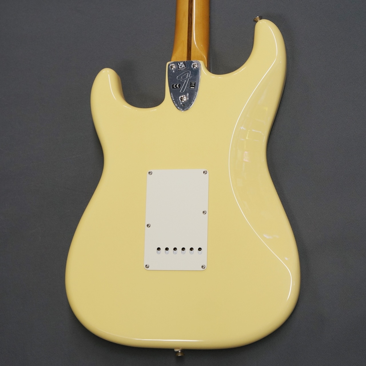 Fender Vintera II 70s Stratocaster - Vintage White -（新品）【楽器 
