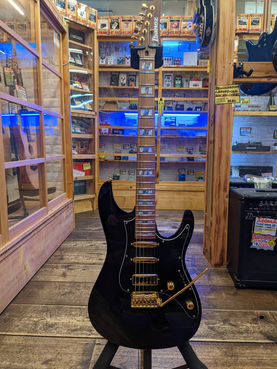 Ibanez THBB10 Polyphia Tim Henson Model（中古/送料無料）【楽器検索