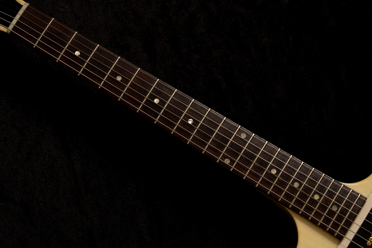Gibson Custom Shop Non-Reverse Firebird P90 TV White 3.95kg
