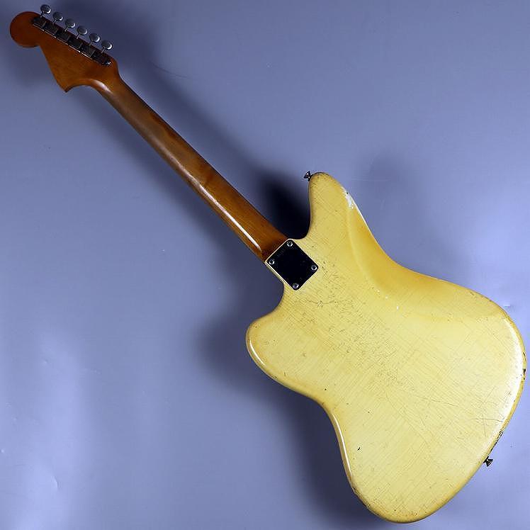 Fender Jaguar Matching Head WH エレキギター 【 中古 】（中古/送料 