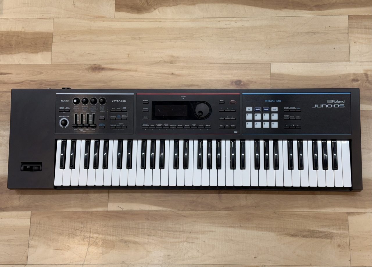 Roland JUNO-DS 61（中古）【楽器検索デジマート】