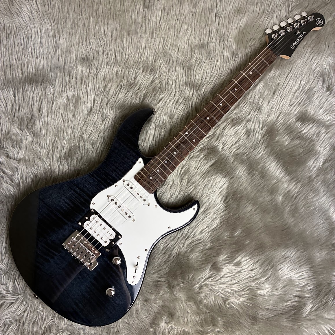YAMAHA PACIFICA212VFM TBL トランスルーセントブラックパシフィカ