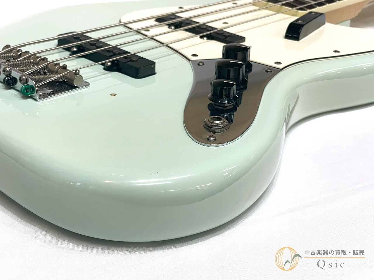 Fender FSR Traditional 70s Jazz Bass 【返品OK】[VMR23]【箕面店在庫