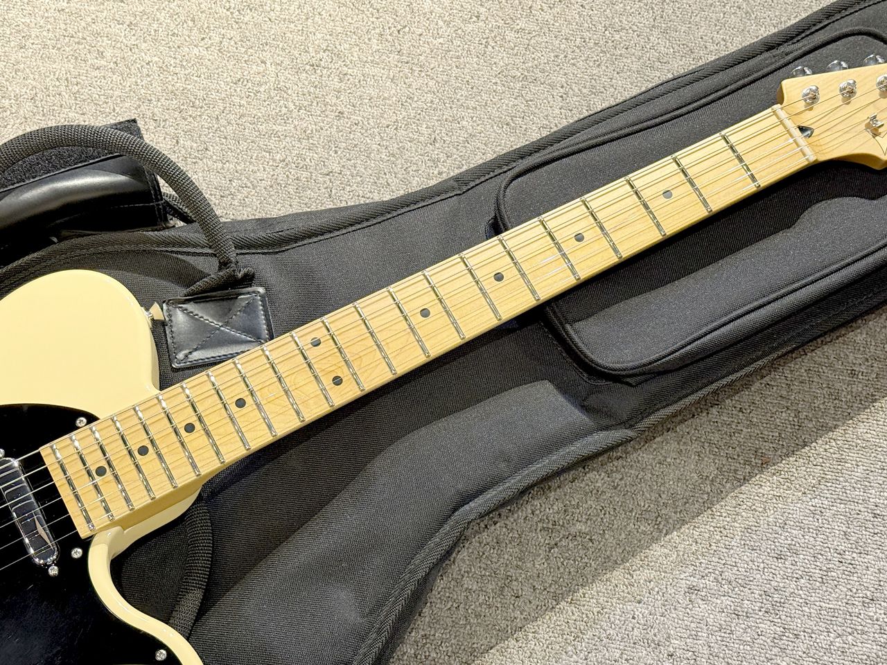 VOLA GUITARS V3 MC（中古）【楽器検索デジマート】