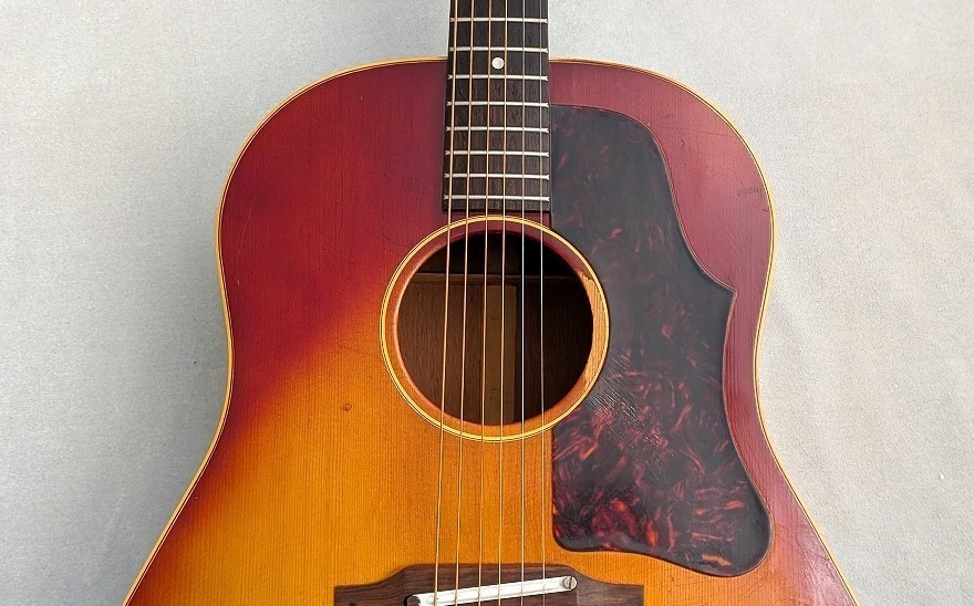 Gibson 【VINTAGE】J-45【1960年製】【セラミックADJサドル&レギュラー