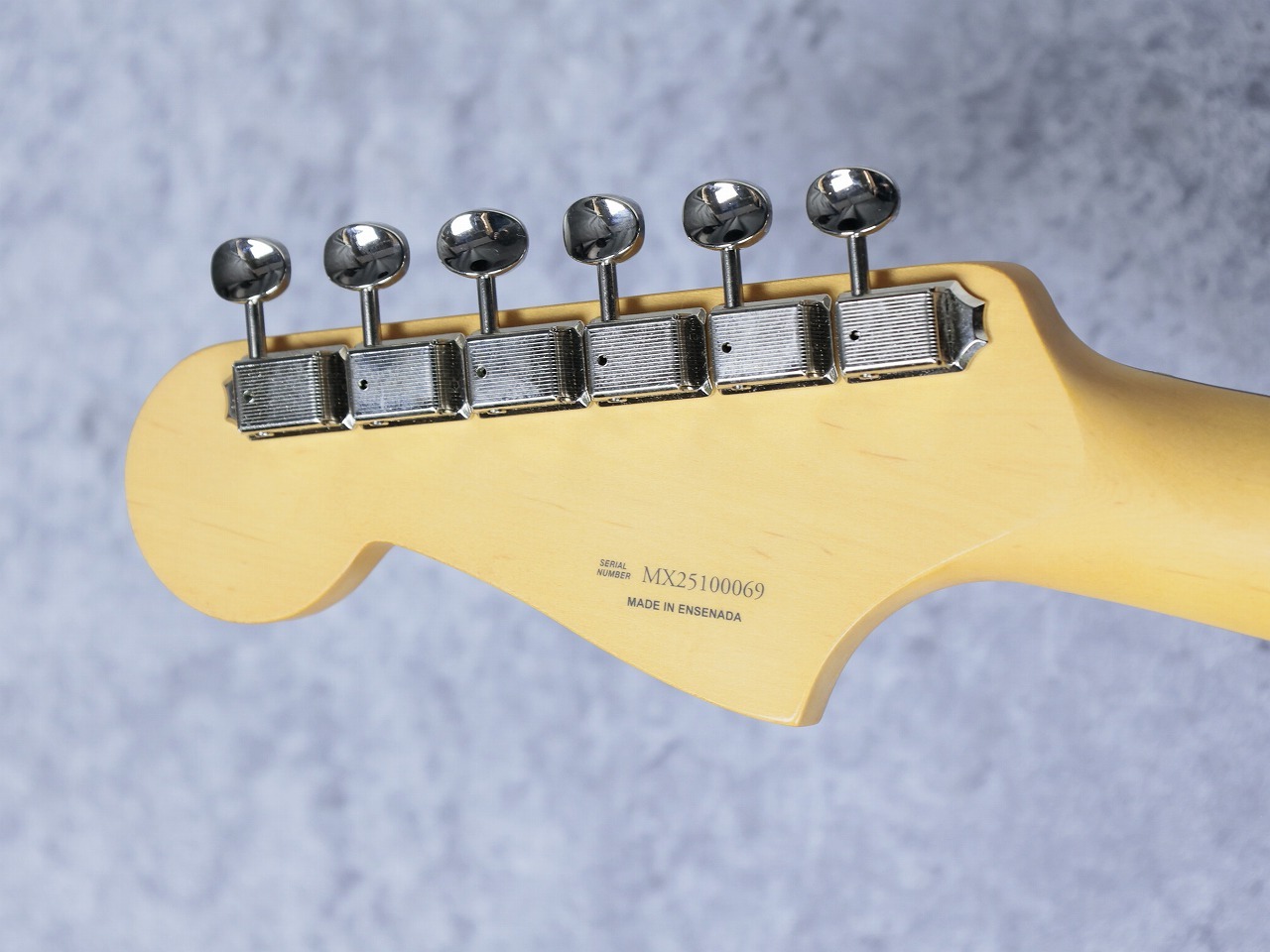 Fender Made in Mexico Player II Jazzmaster -Coral Red