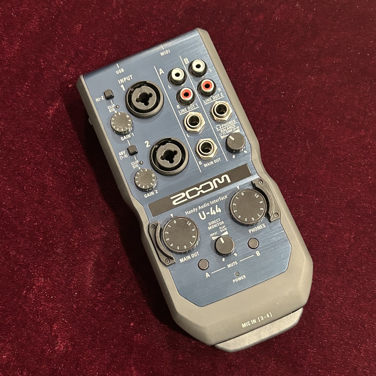 ZOOM U-44 Handy Audio Interface（中古）【楽器検索デジマート】