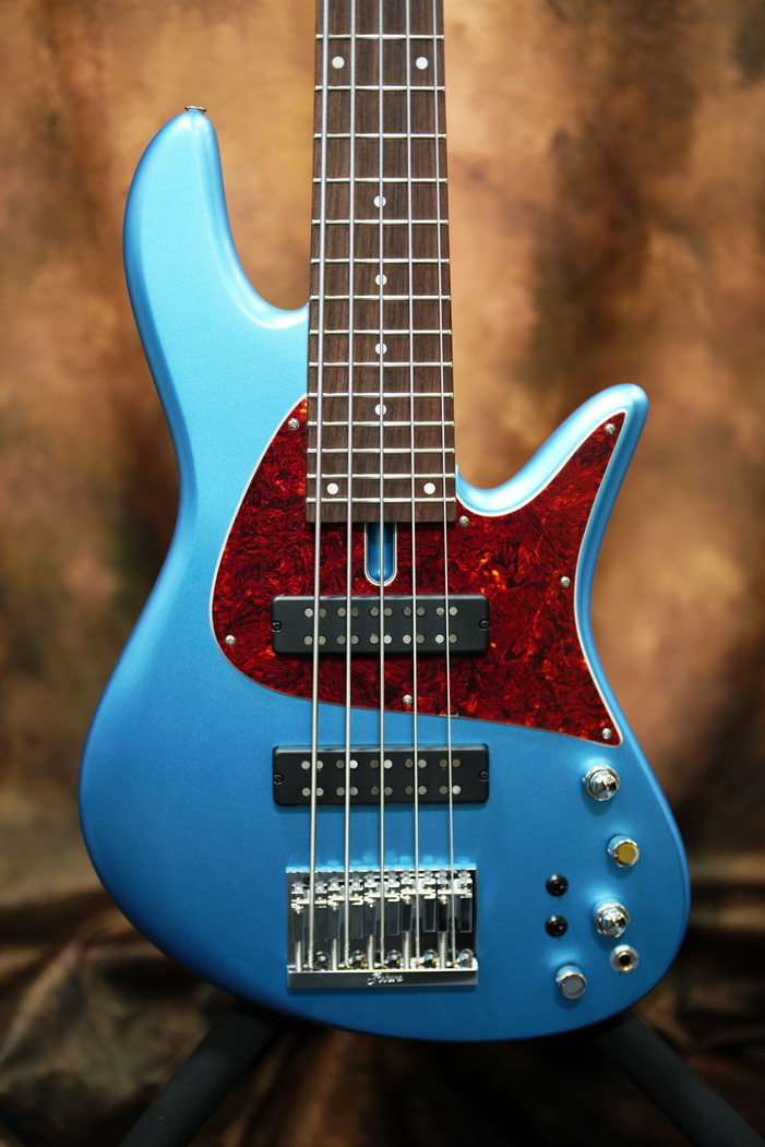 Fodera Emperor 5 Standard Classic Pelham Blue（新品/送料無料
