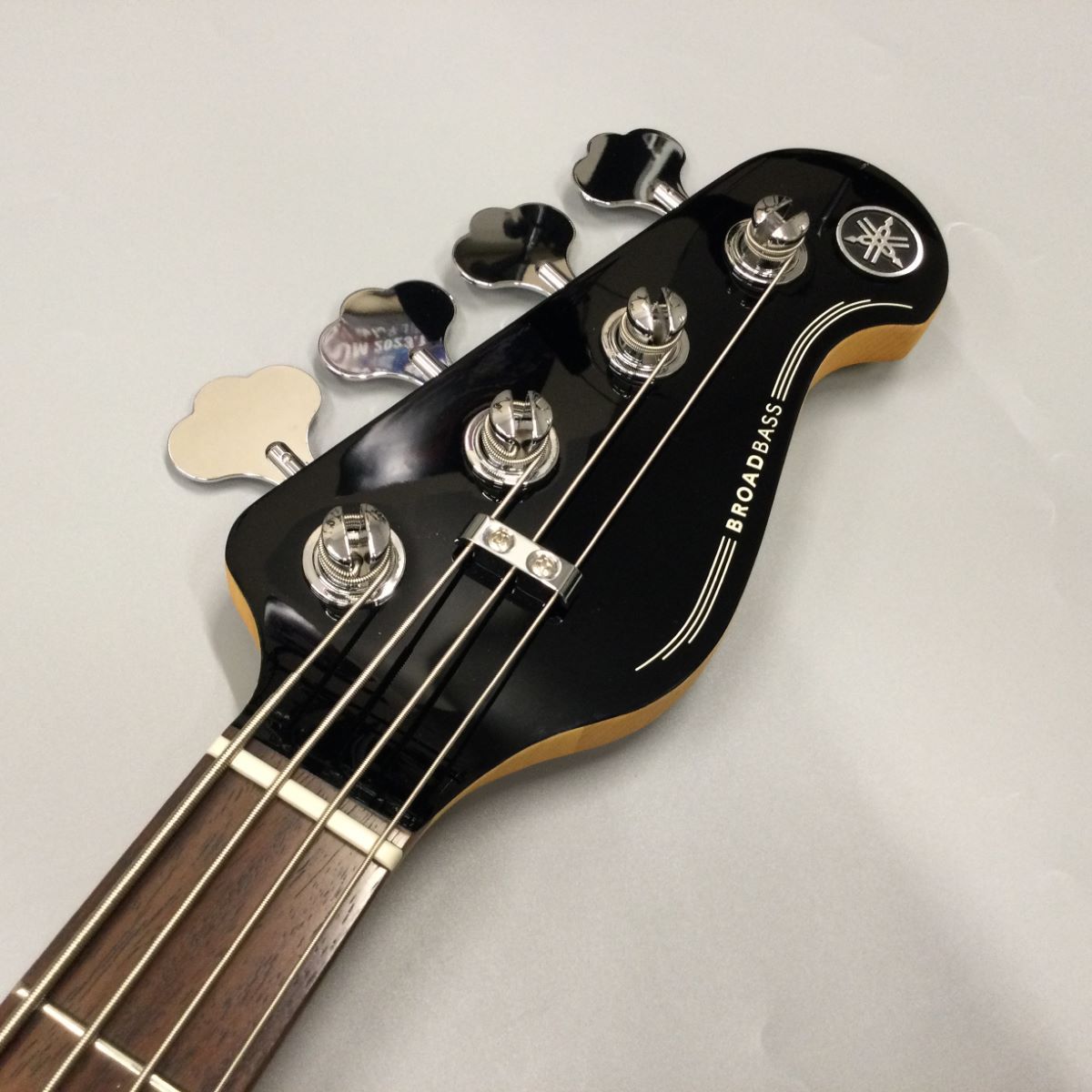 ★美品★ YAMAHA BBP34 Vintage White YAMAHA BBP34 (Vintage White) [新仕様] ｜イケベ楽器店