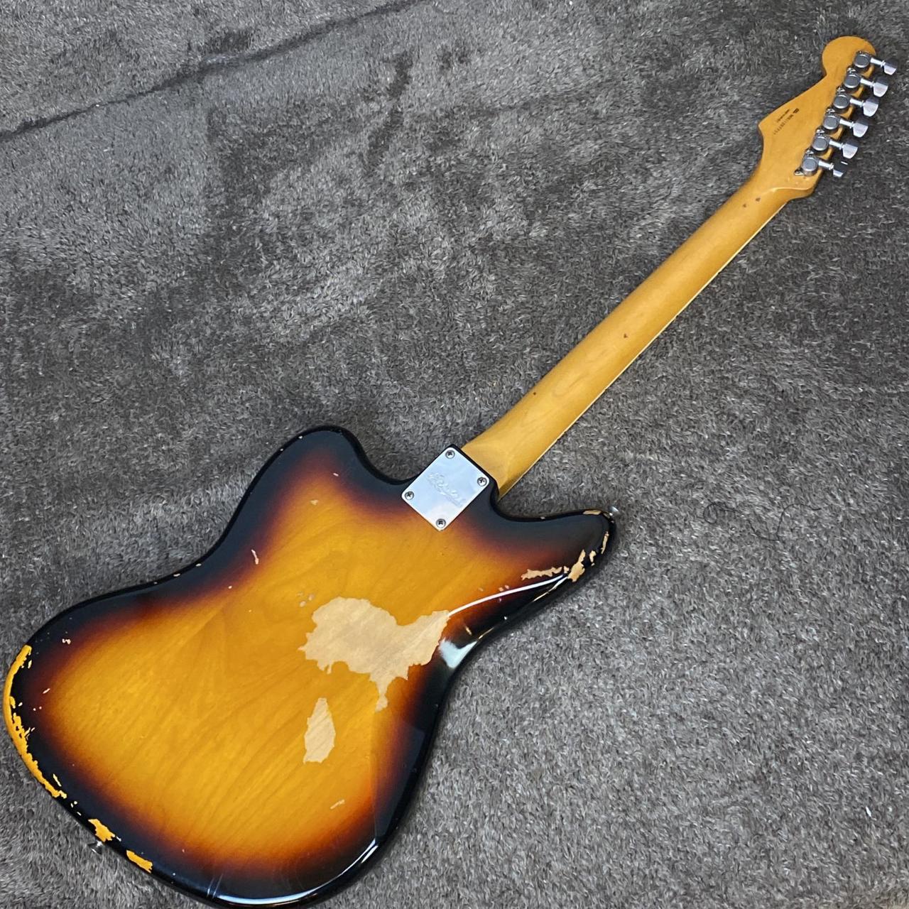 ギター FENDER  COBAIN JAGUAR Road Worn FENDER KURT COBAIN JAGUAR ROAD WORN Nirvana electric guitar