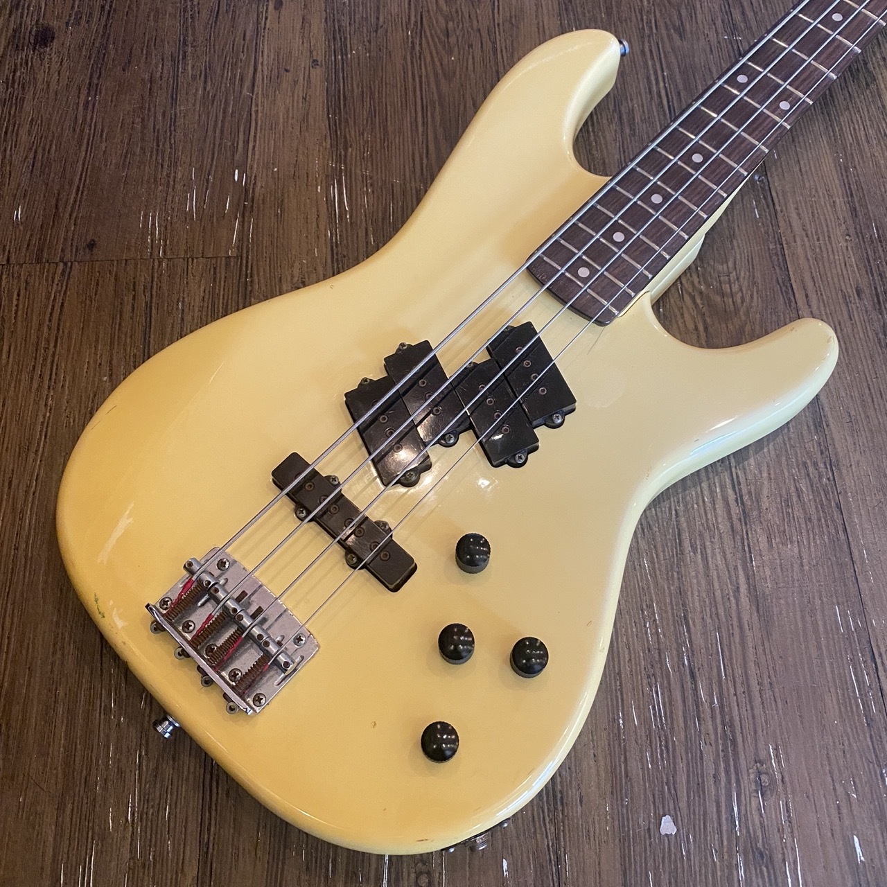 Aria Pro II Diamond Series Electric Bass Guitar アリアプロ