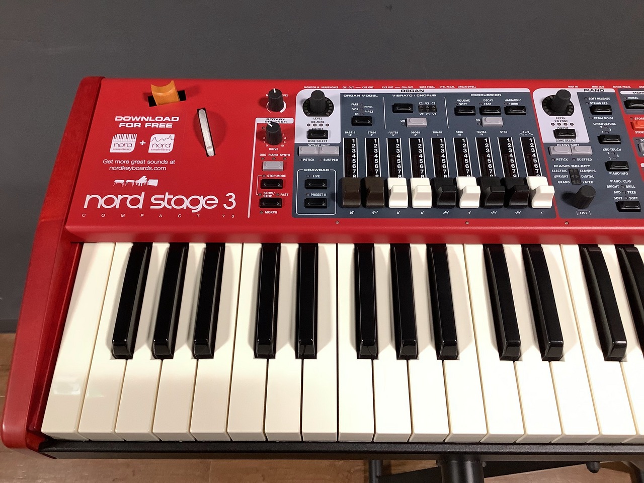 男性に人気！ 初代】Nord Stage Compact【要修理箇所あり】 ギター