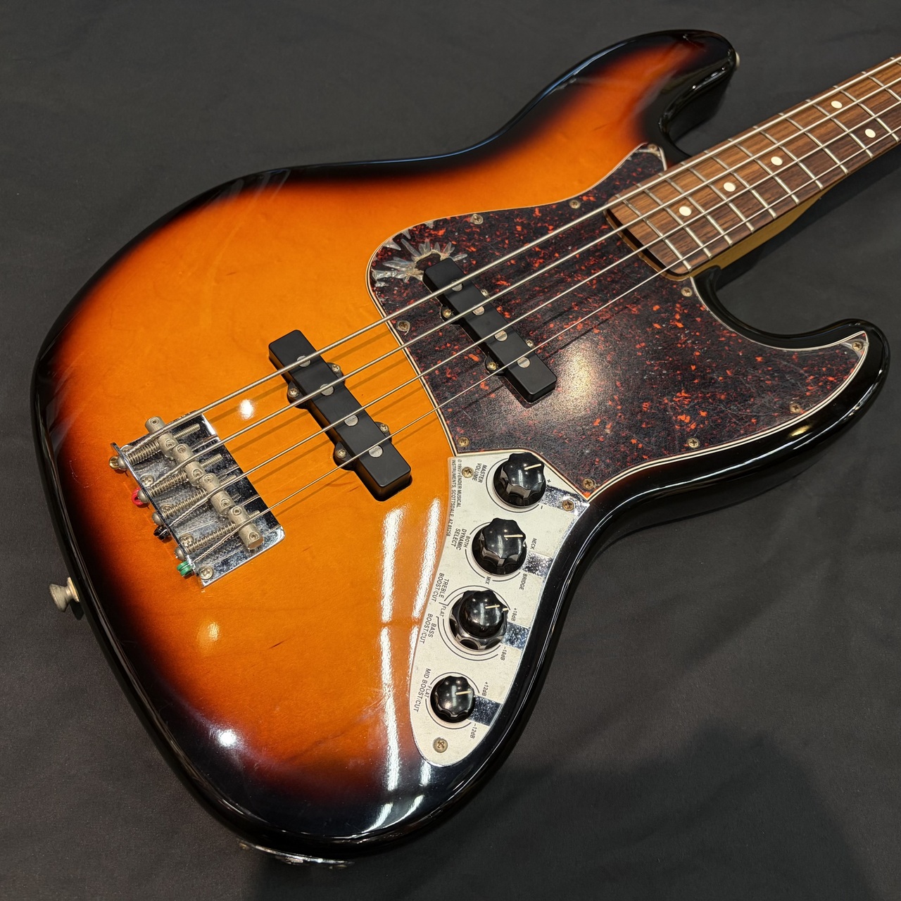 Fender Made in Mexico Jazz Bass Deluxe Series (フェンダー メキシコ