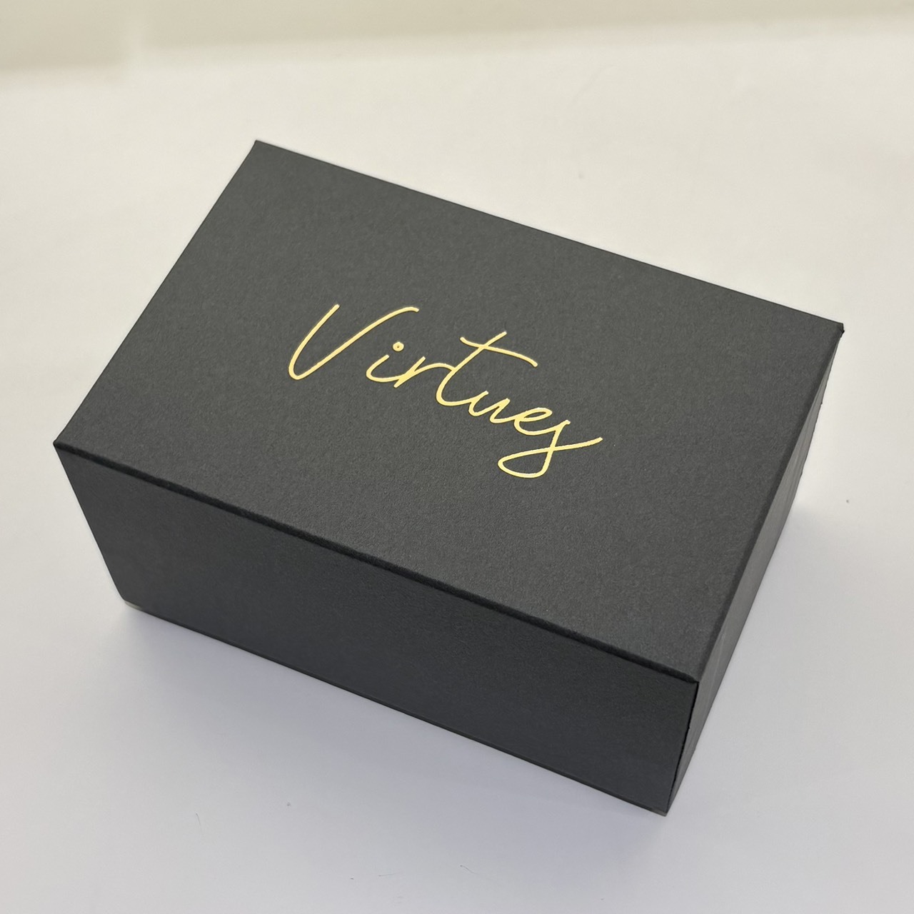 virtues Stella （動作確認済み、箱あり、保証書つき） virtues Stella （動作確認済み、箱あり、保証書つき） virtues Stella