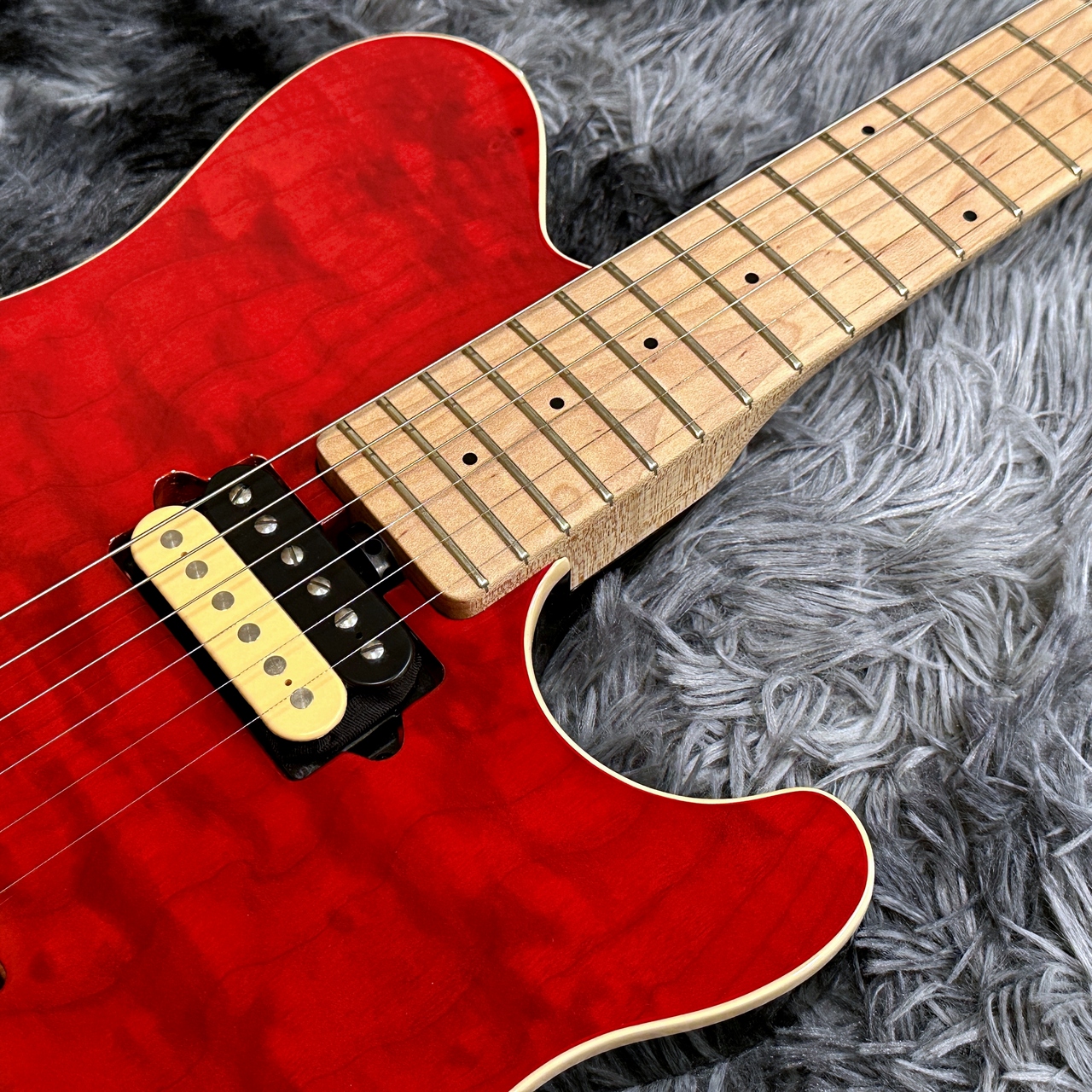 MUSIC MAN KID Limited Axis Trans Red Quilt Mutching Head