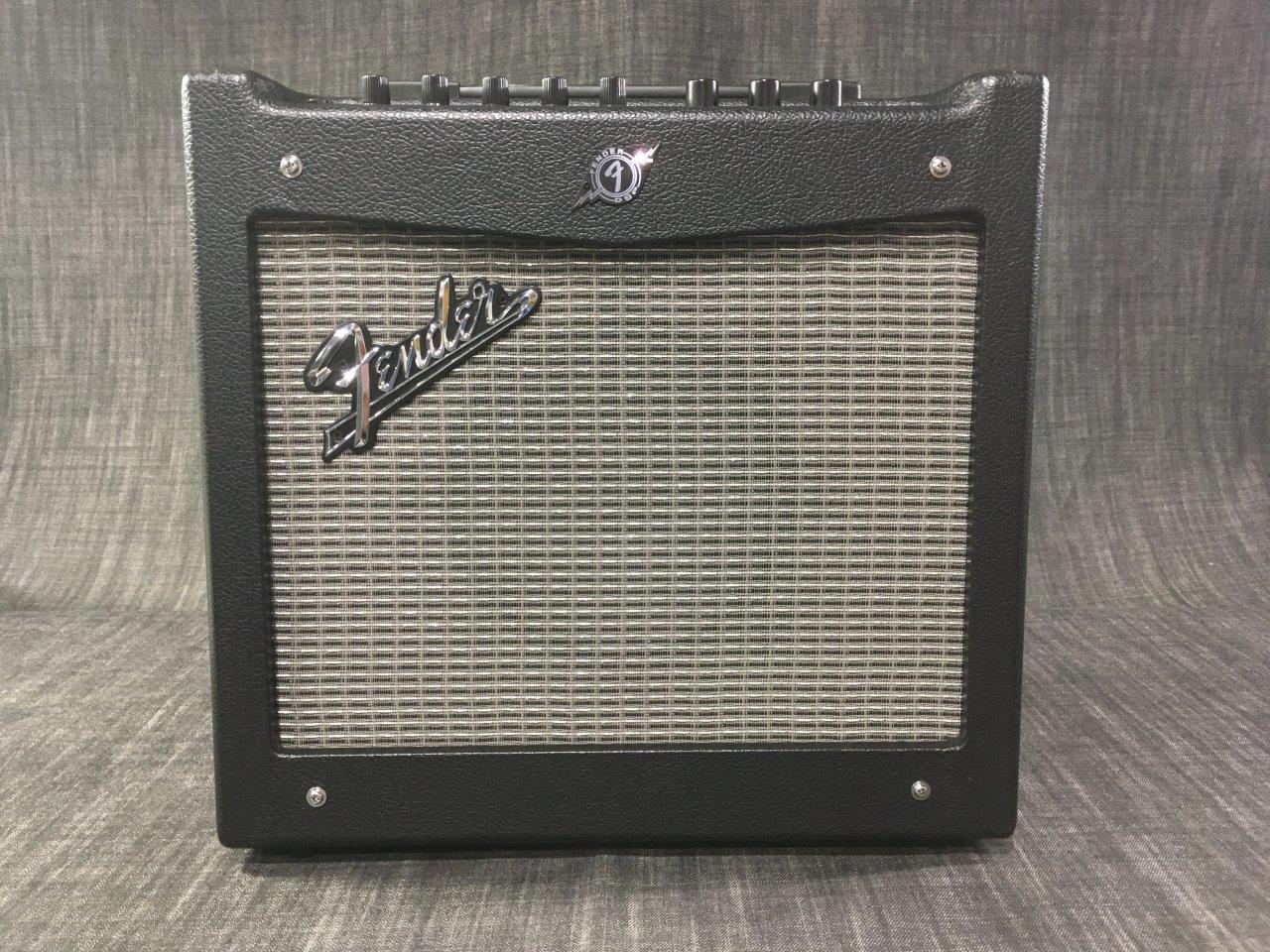 大切な人へのギフト探し ギターアンプ Fender V2 I Mustang