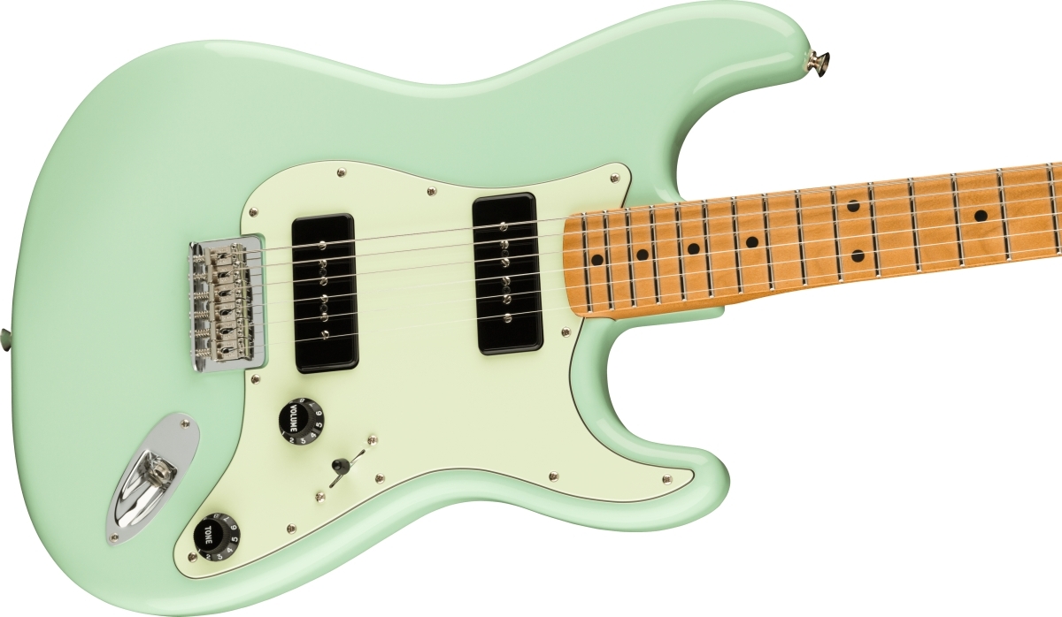Fender Noventa Stratocaster Maple Fingerboard Surf Green