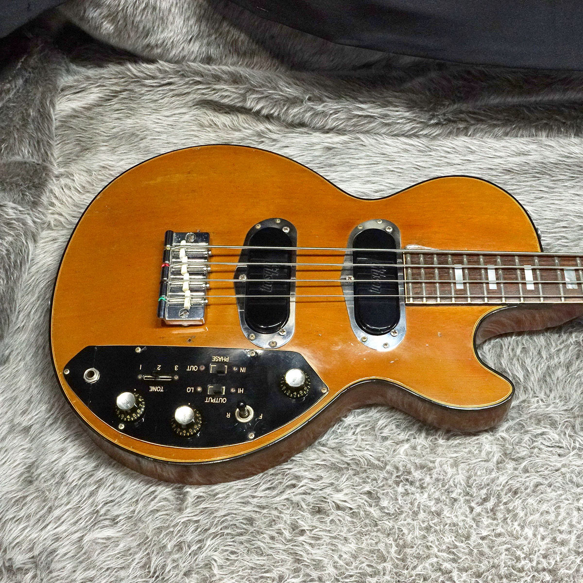 ベース Triumph Bass Gibson Les Paul Triumph Bass【1971年製】（ビンテージ/送料