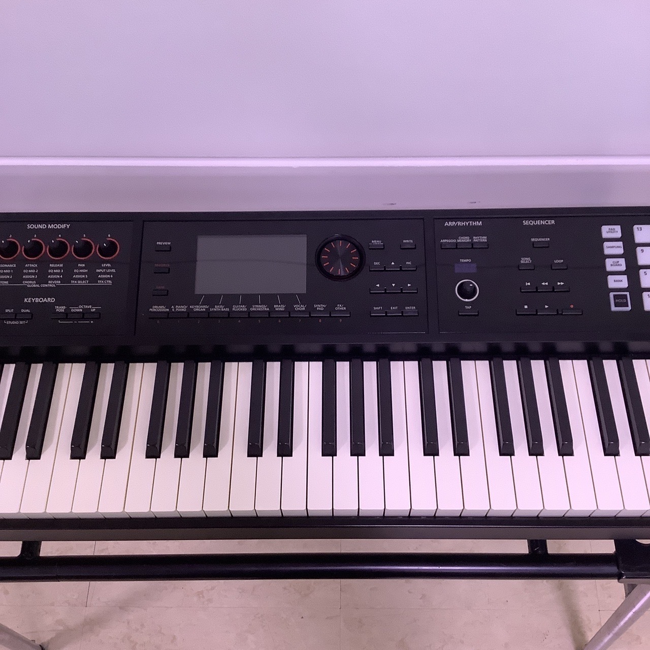 Roland FA-08（中古/送料無料）【楽器検索デジマート】