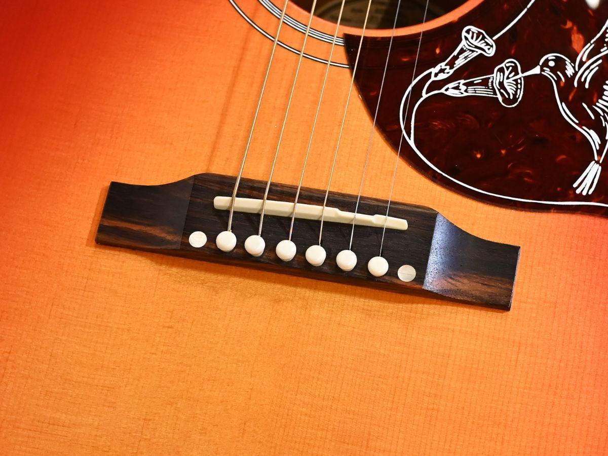Gibson Hummingbird Special ~Satin Vintage Cherry Sunburst