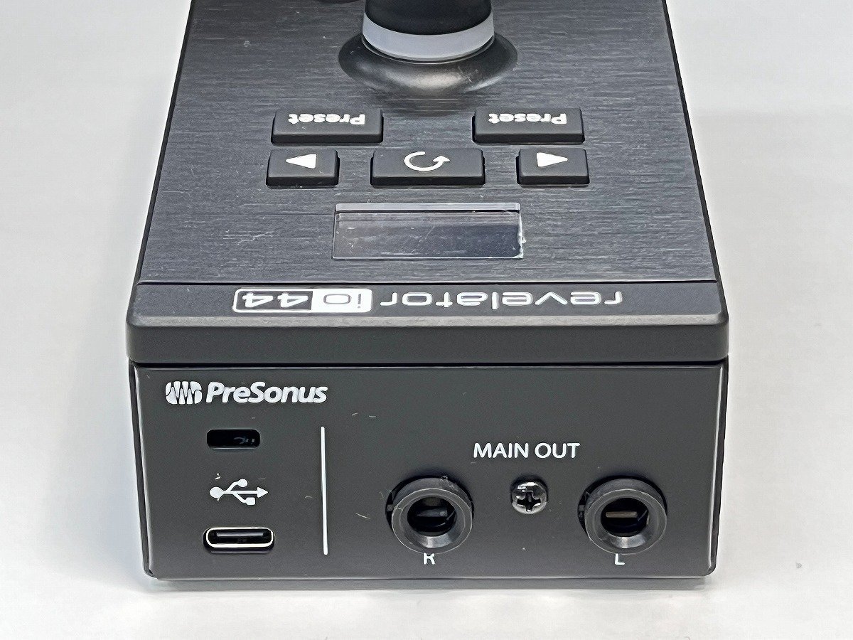 PreSonus revelator io44 本体と付属品 PreSonus revelator io44 本体と付属品
