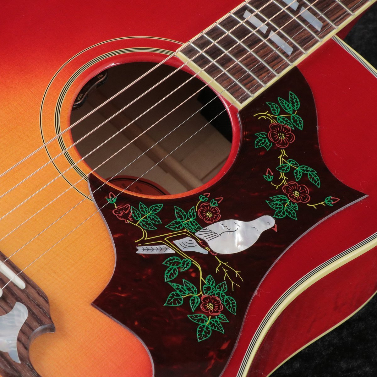 Gibson Dove Original Vintage Cherry Sunburst ギブソン ダヴ