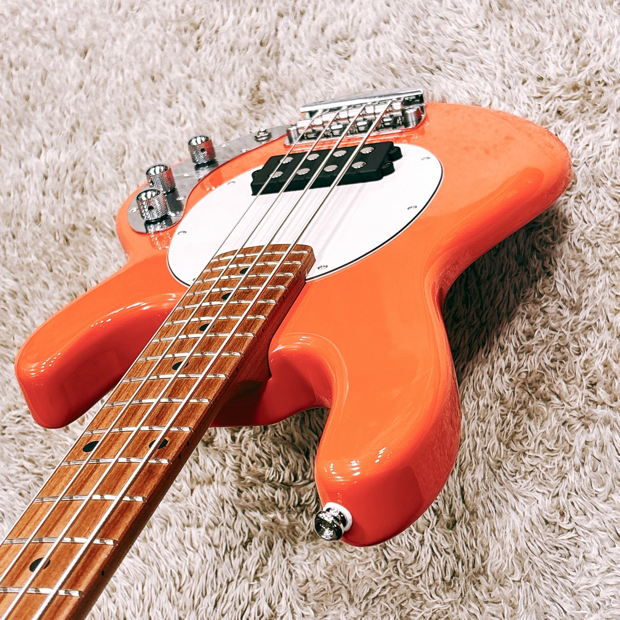Sterling by MUSIC MAN StingRay Short Scale RAYSS4 FRD ( Fiesta Red
