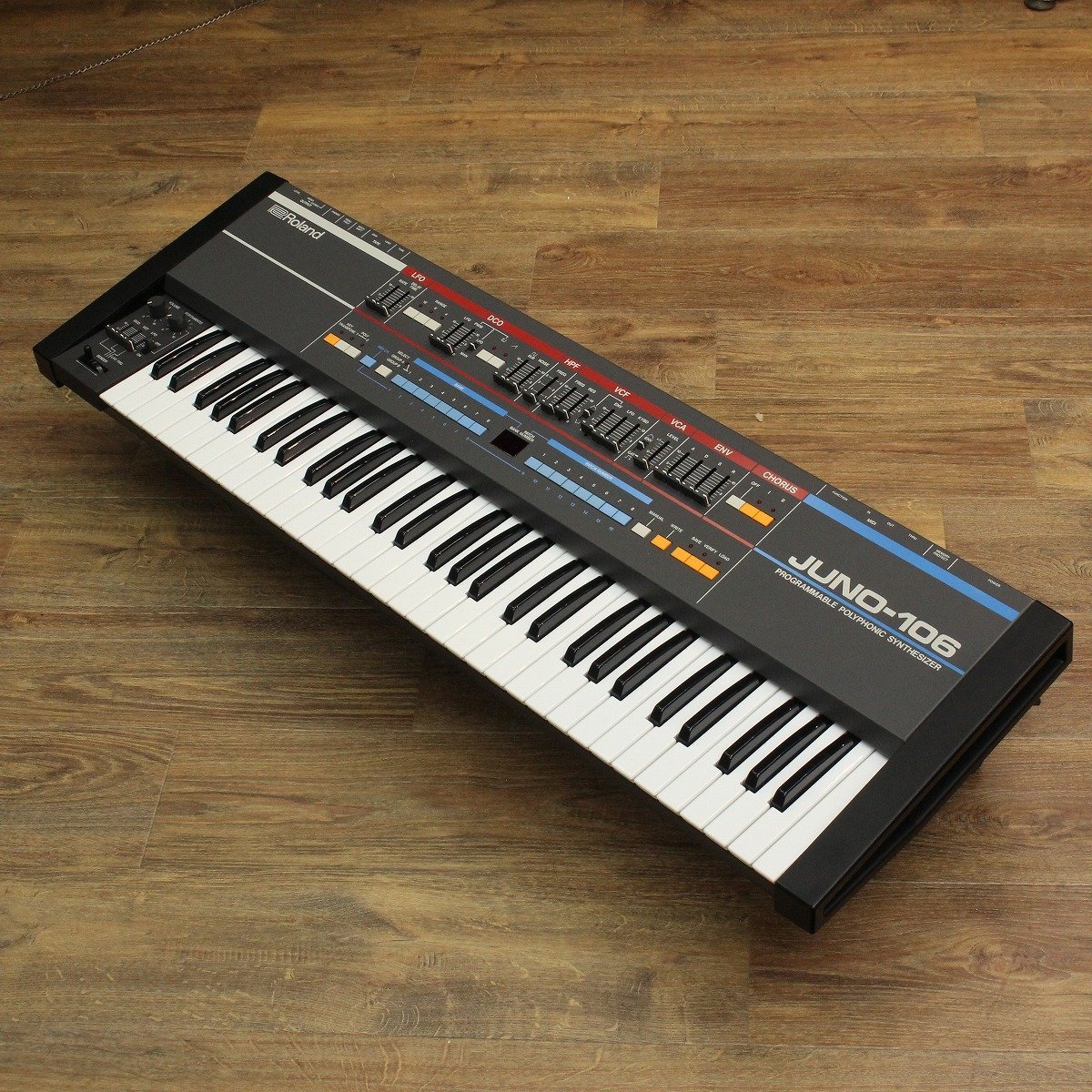 Roland JUNO-106 【新宿店】
