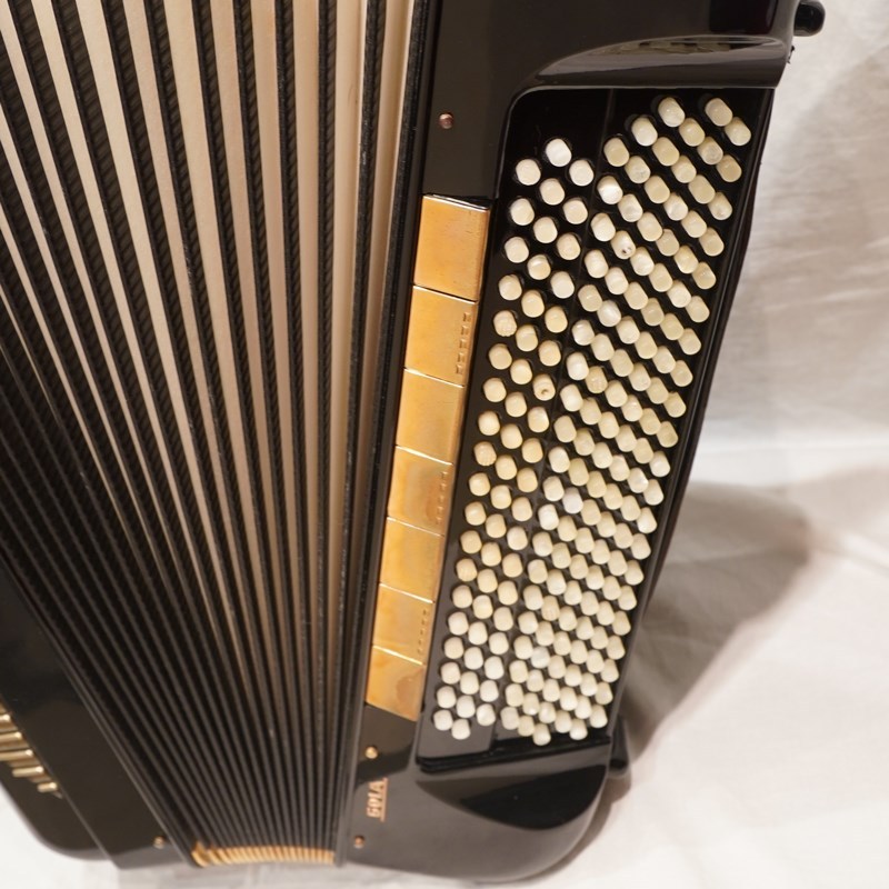 Hohner  【USED】【ブラックフライデーセール】GOLA(11/20まで期間限定特価)【超希少！特注仕様45鍵・5列リード...（中古/送料無料）【楽器検索デジマート】