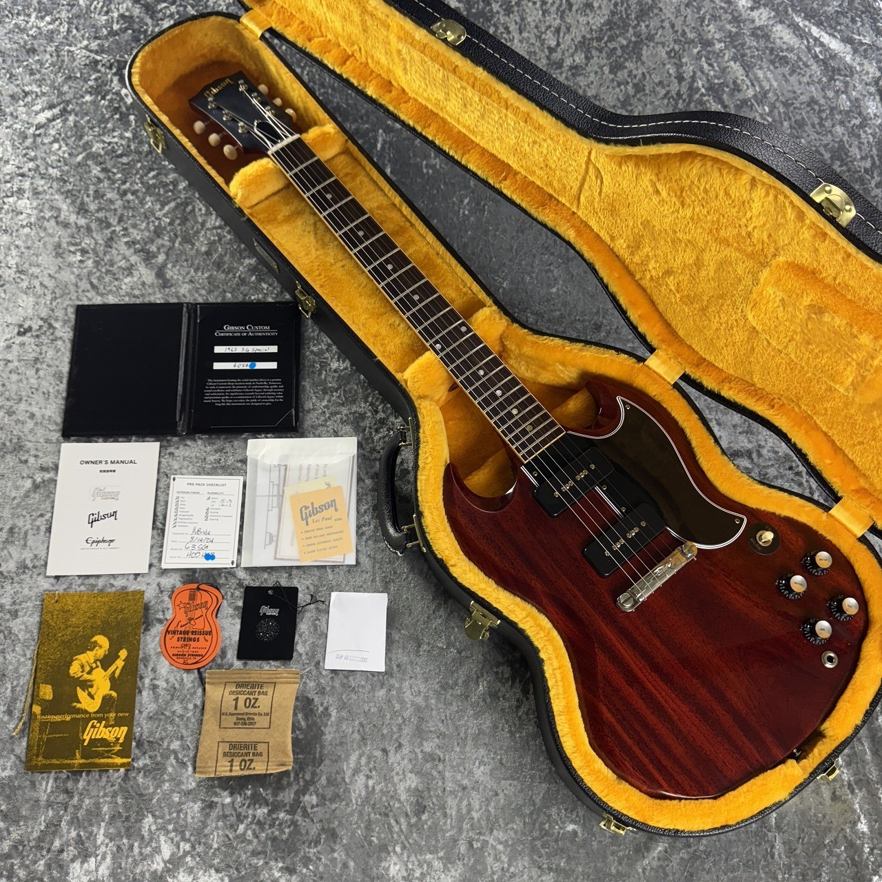 ギター Gibson SG Gibson Custom Shop 【新品同様】1963 SG Special Reissue