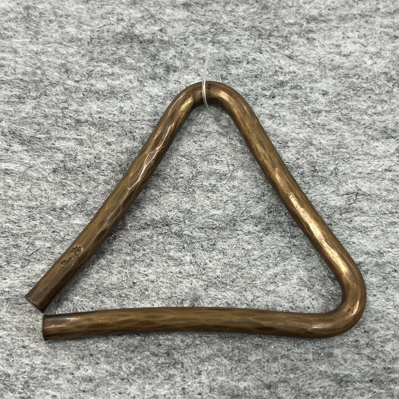北山トライアングル ペンダントトップ 北山トライアングル ペンダント トップ 6cm【赤い巾着付き