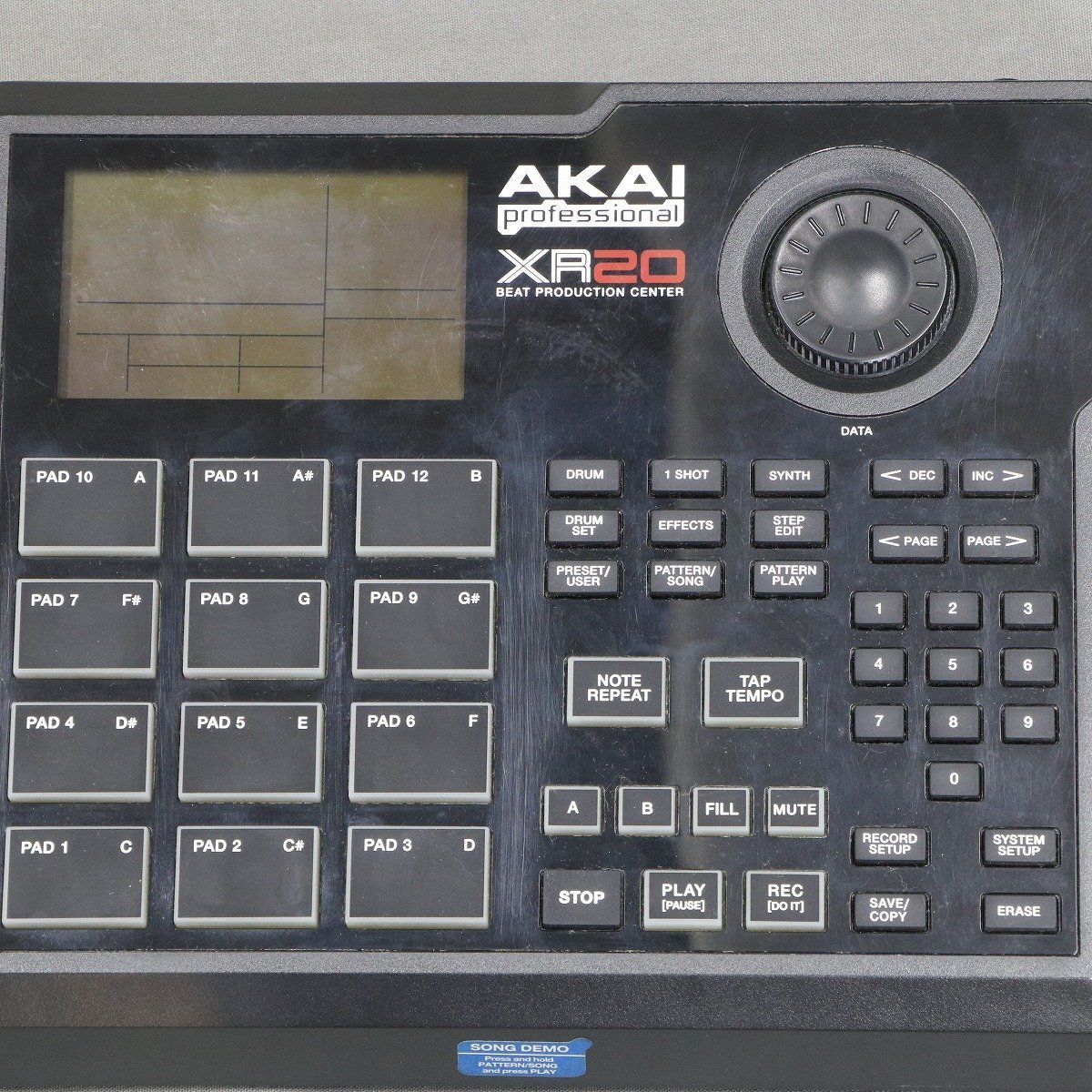 AKAI ドラムマシン XR20 動作確認済 動作未確認】AKAI Professional