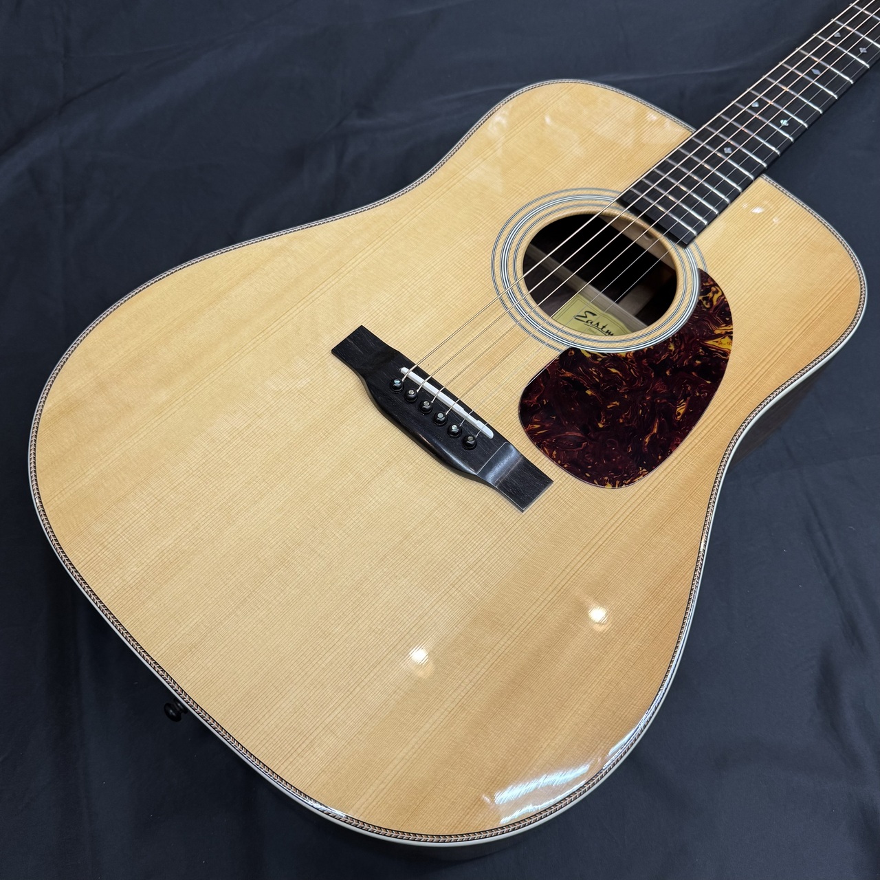 テトマス モデルNo.11 ヴィンテージアコースティックギター 価格（日本） テトマス モデルNo.11 ヴィンテージアコースティックギター 価格（日本