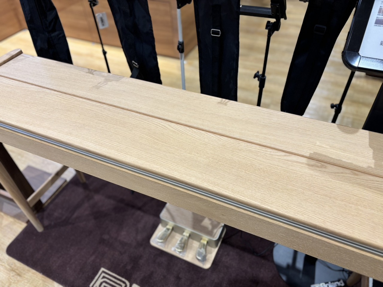 Roland 店頭展示品 KIYOLA (きよら) KF-10 KO ピュアオーク（新品特価