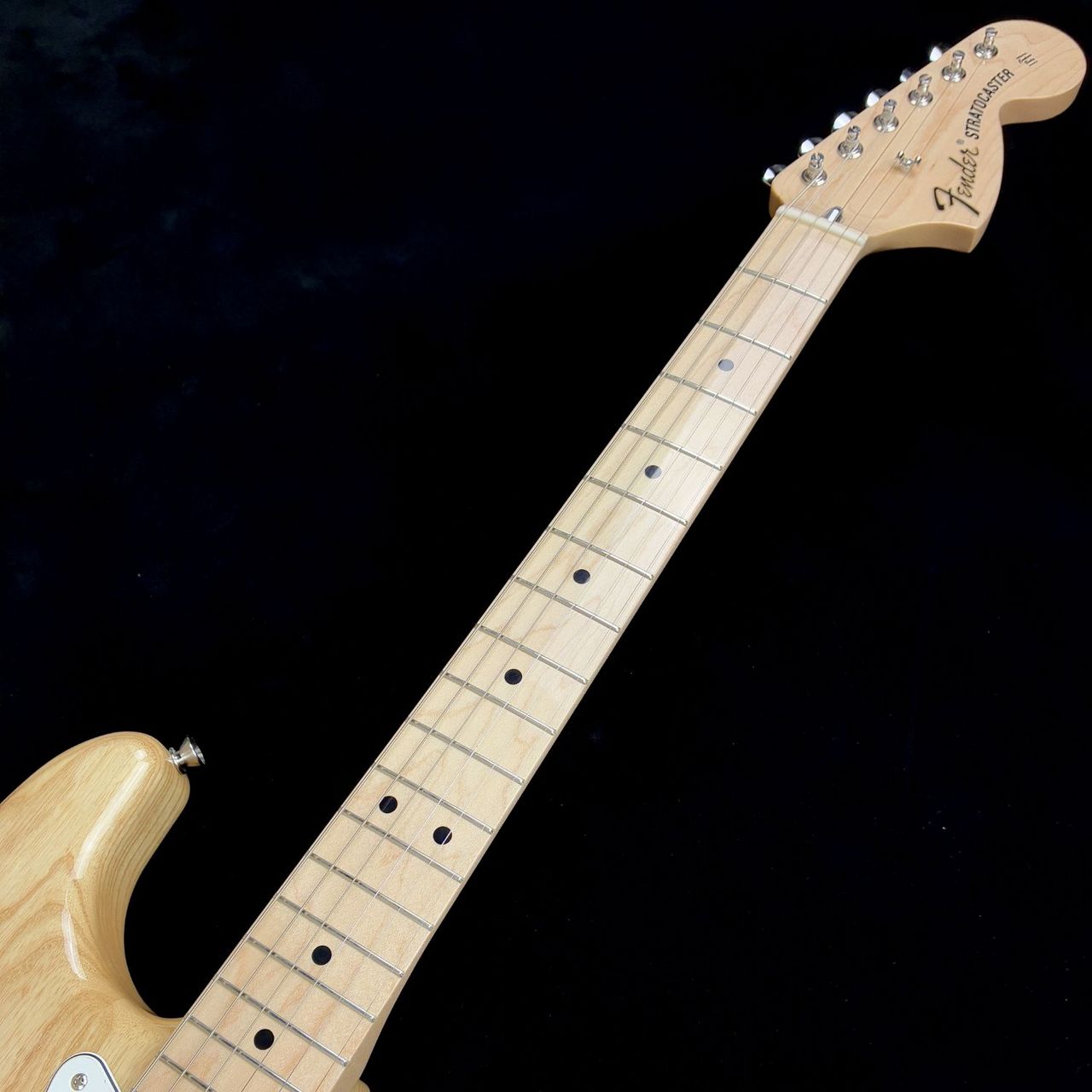 Fender Made in Japan Traditional 70s Stratocaster エレキギター