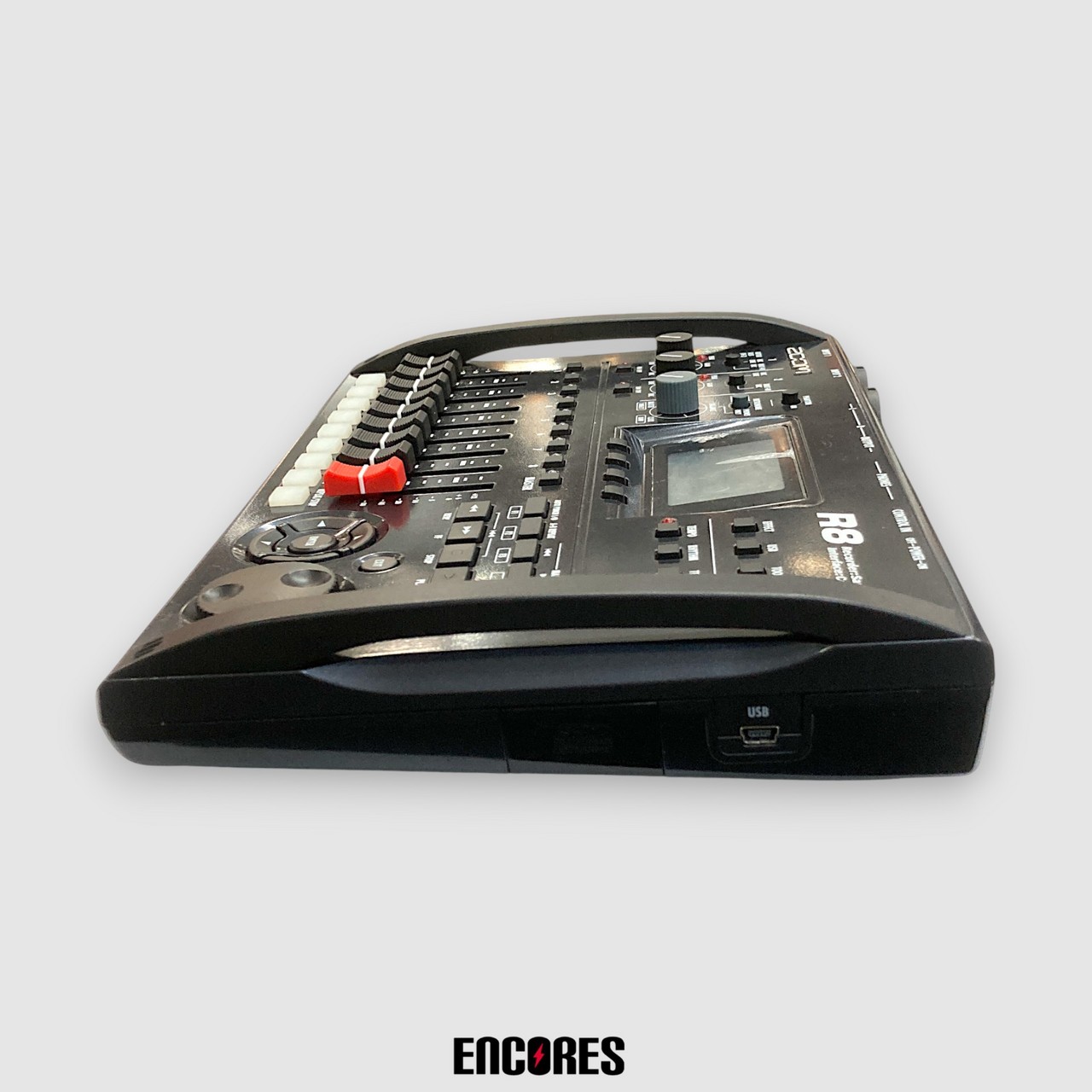 ZOOM R8 マルチトラックレコード（中古）【楽器検索デジマート】