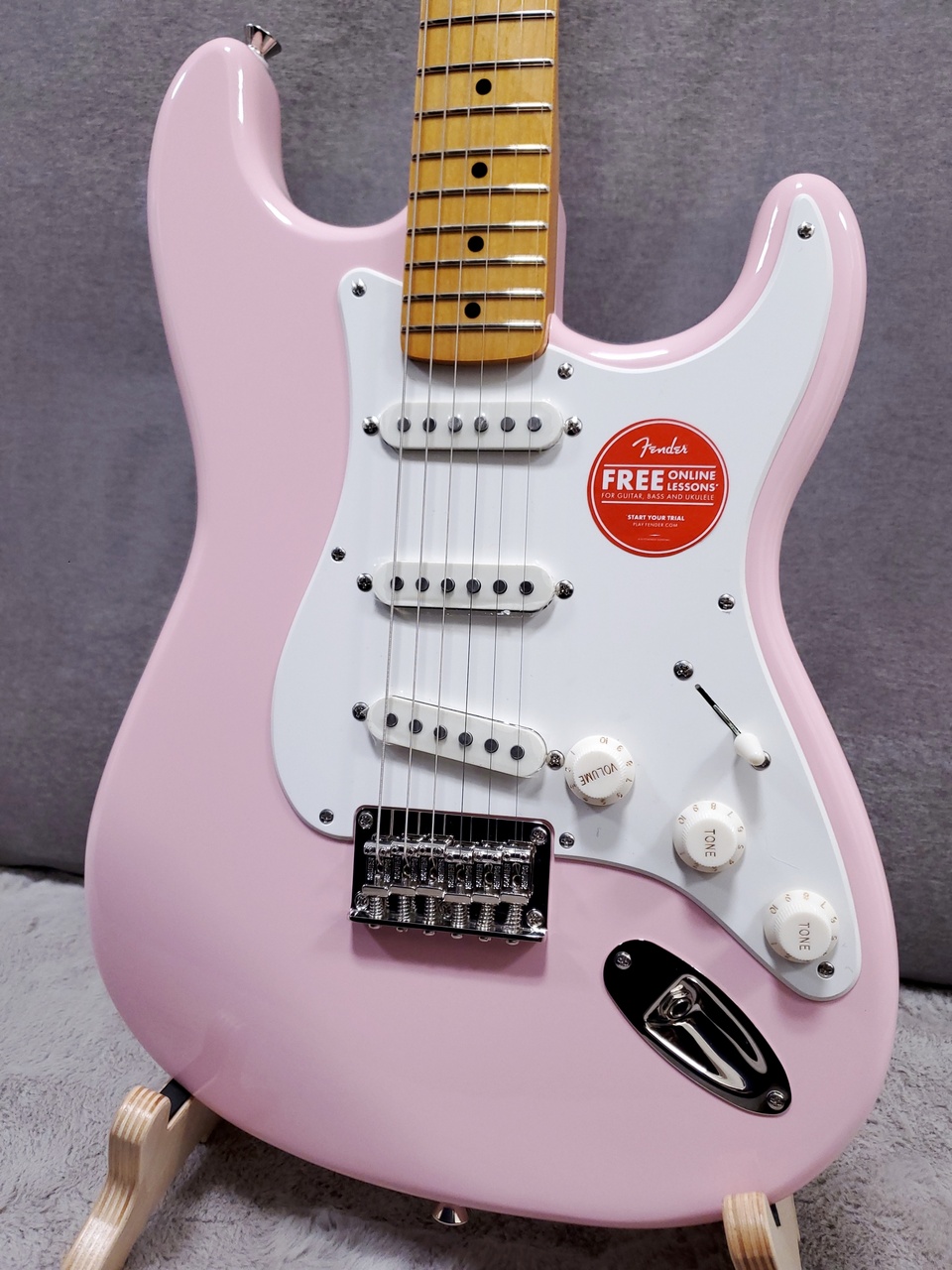 Squier by Fender Classic Vibe '50s Stratocaster HT Shell Pink