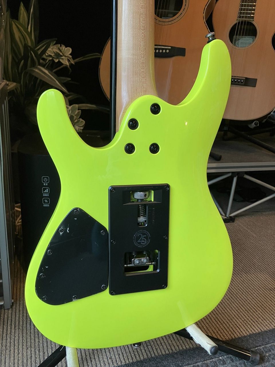 ギター ibanez s1 xxv 25th anniversary Ibanez S1XXV 25th Anniversary Electric Guitar Fluorescent