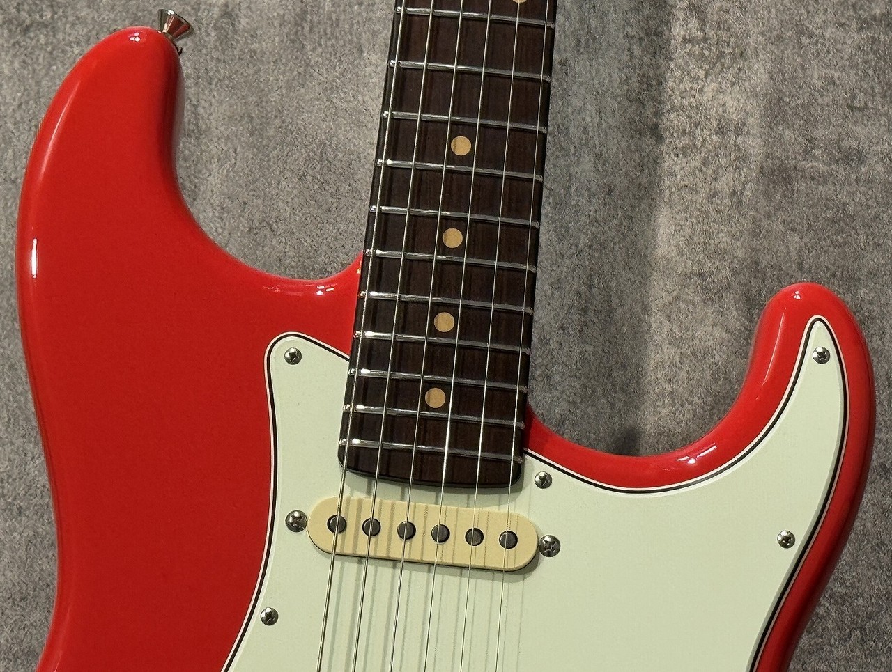 FREEDOM CUSTOM GUITAR RESEARCH O.S. Retro Series ST Fiesta