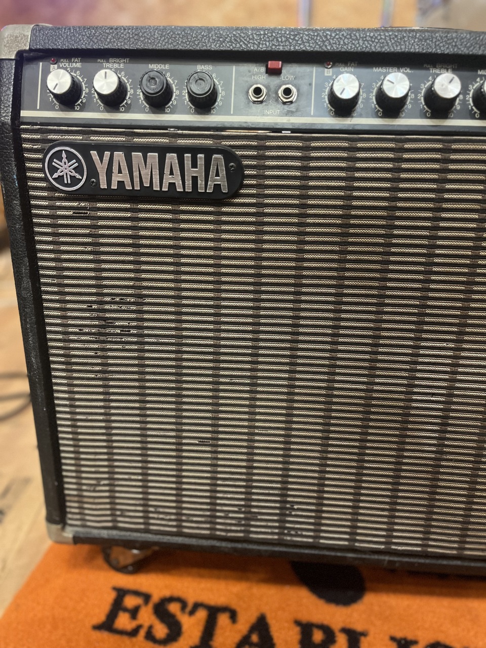 【良品】YAMAHA F100-212 ヤマハ ビンテージ ギターアンプ YAMAHA F100-212（中古）【楽器検索デジマート】