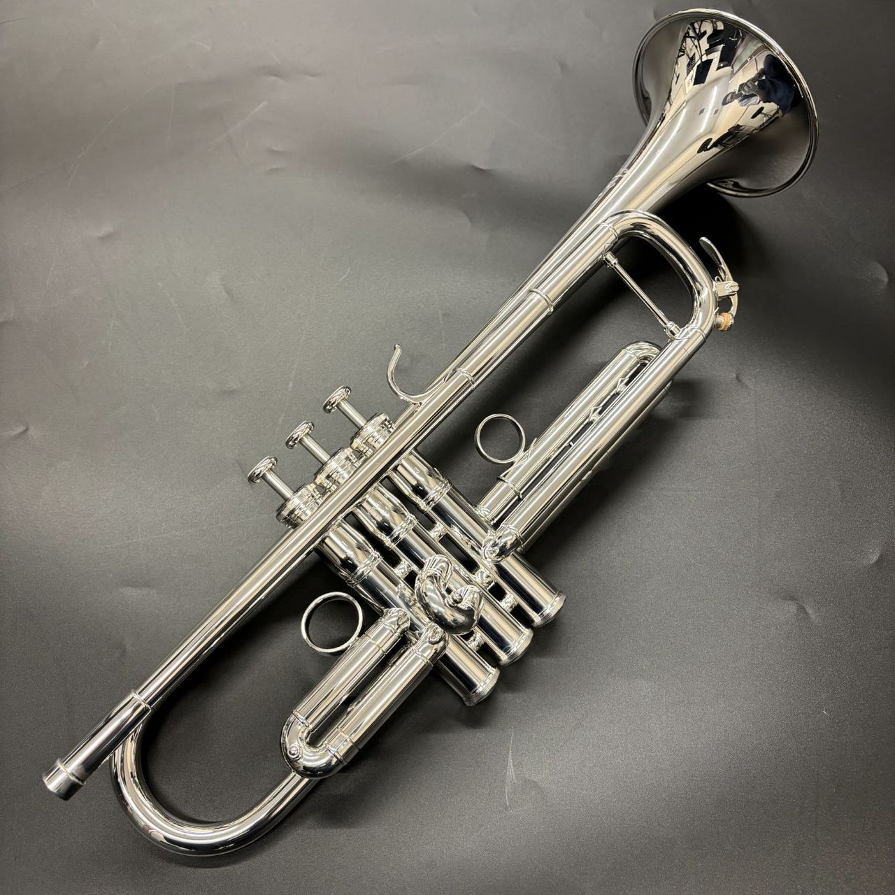 YAMAHA YTR-8335RS