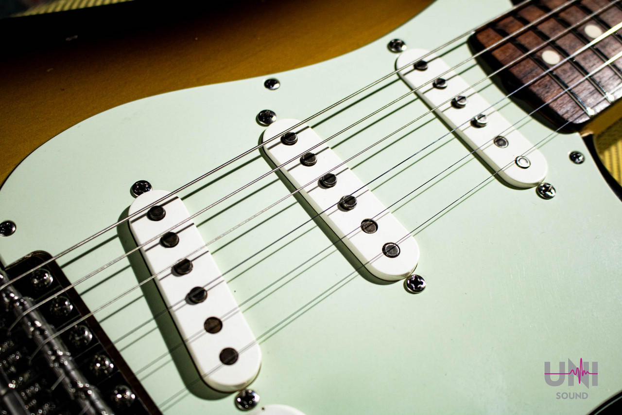 ストラトキャスター ギター　中古 楽天市場】Fender Japan【ST72】VWH【中古/エレキギター