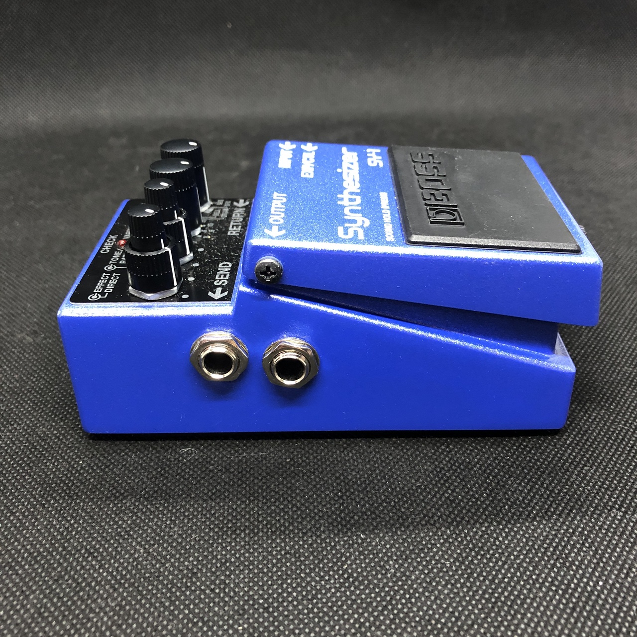 と*ん様 BOSS SY-1 ギターシンセサイザー　中古　箱・説明書あり と*ん様 BOSS SY-1 ギターシンセサイザー 中古 箱・説明書あり と*